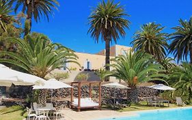 Detached Villa With Garden, Heated And Private Pool, Sea View, Parking Free